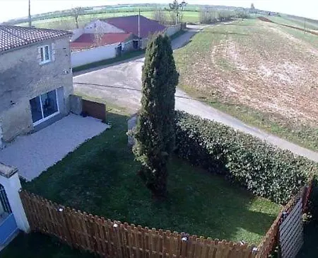 Ferienhaus La Commanderie Des Templiers 4 Etoiles